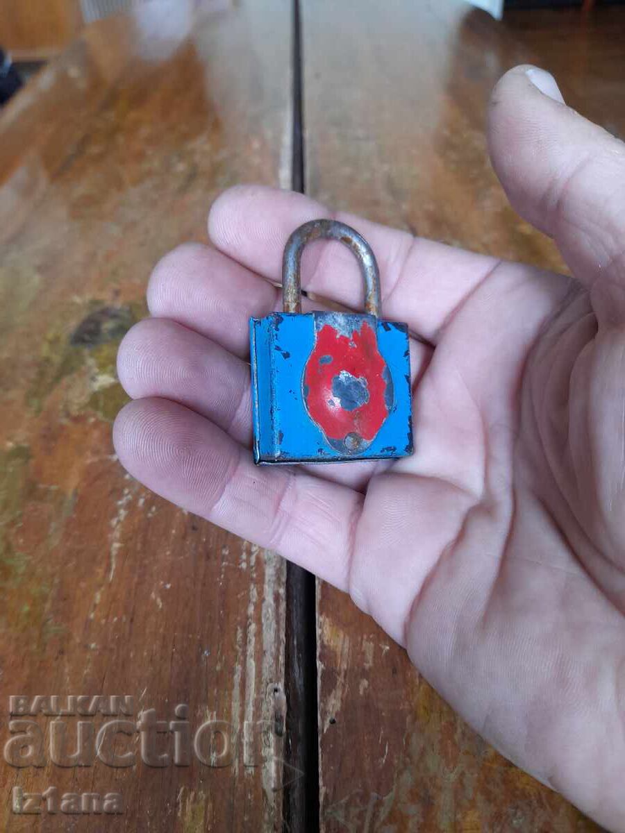 Παράδοση Παλιό λουκέτο