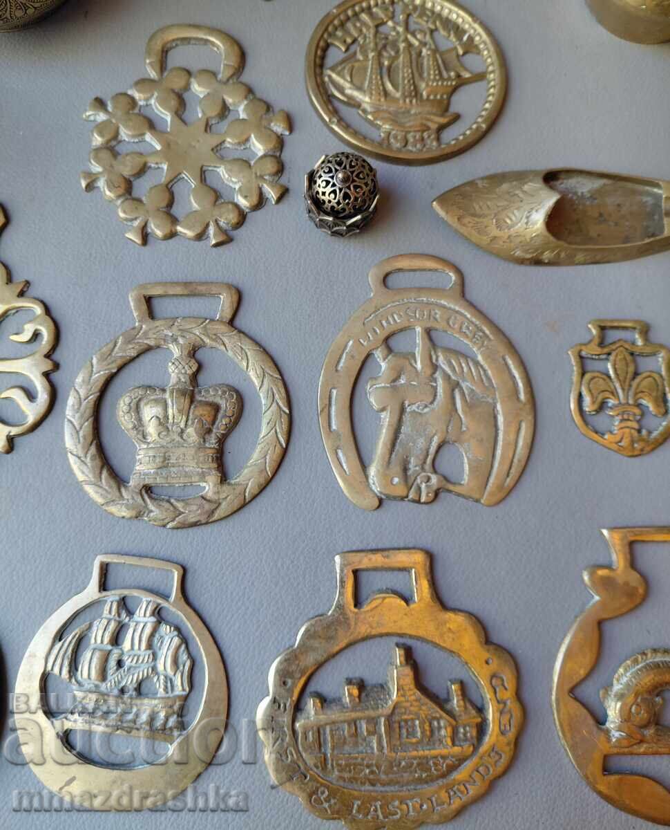 Licitație Lot mare de obiecte din bronz