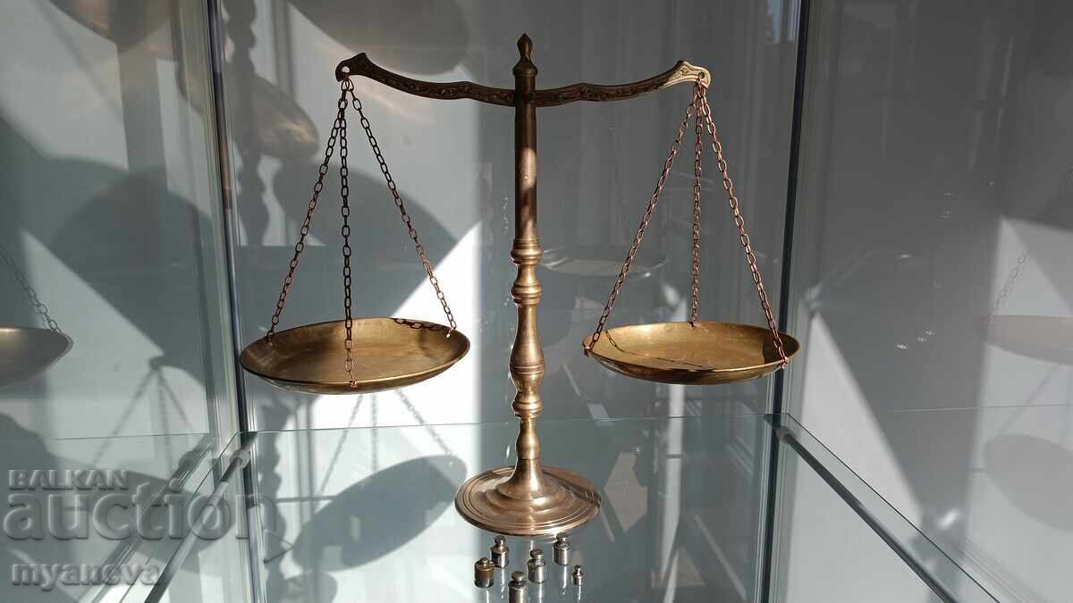 Δημοπρασία Vintage, μπρούτζινη ζυγαριά χρυσοχόου ή φαρμακοποιού με σταθμά