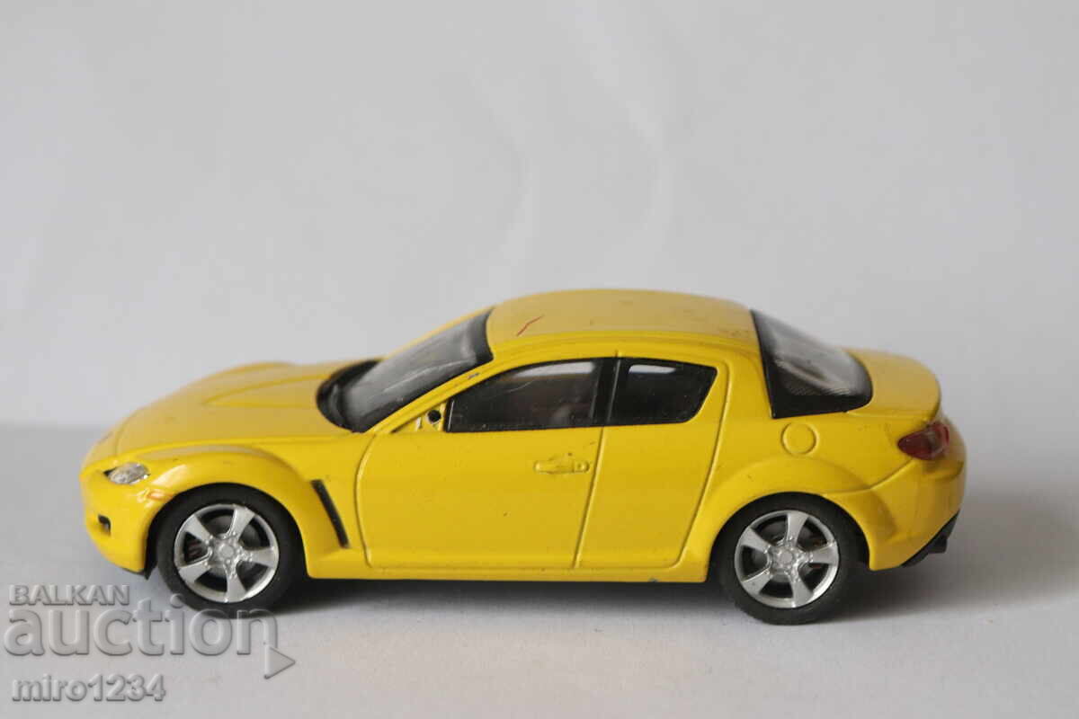 1/43 HONGWELL MAZDA RX 8   КОЛИЧКА  ИГРАЧКА   МОДЕЛ