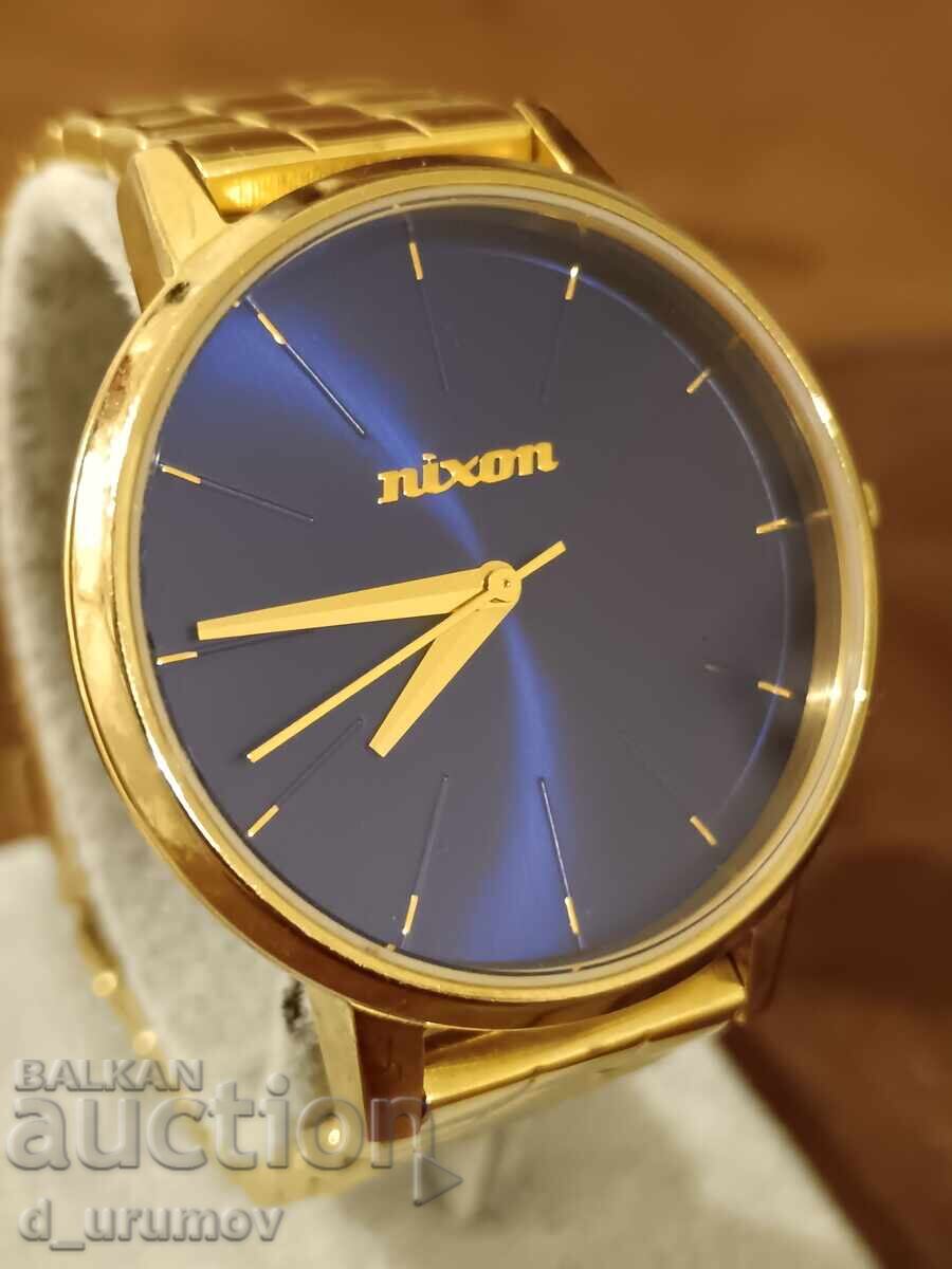 NIXON Women's Watch - Movin' Out The Kensington with price € 35.00 | 68.45 BGN