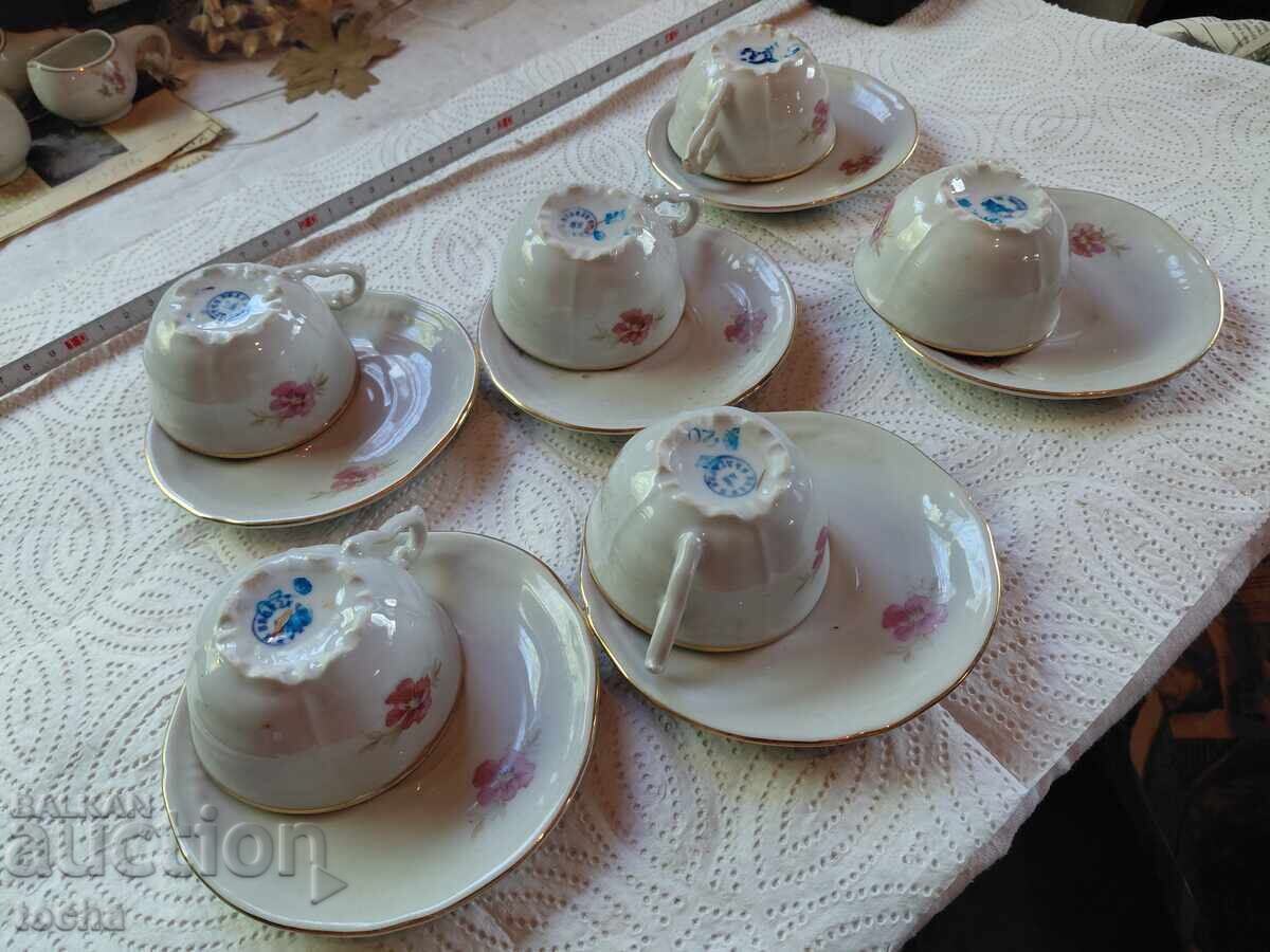 Porțelan bulgăresc vechi, serviciu de cafea