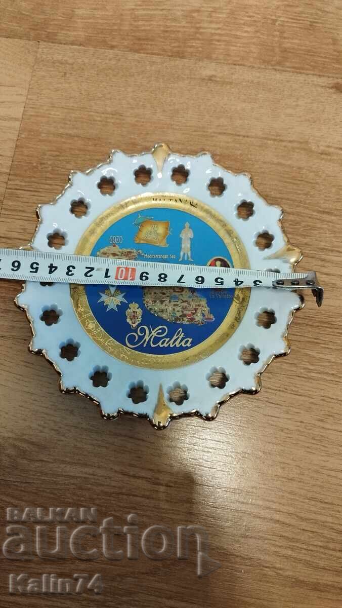 Beautiful porcelain plate from Malta with price € 10.00 | 19.56 BGN