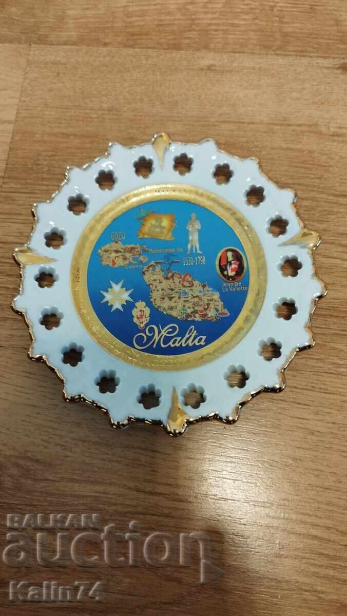 Beautiful porcelain plate from Malta