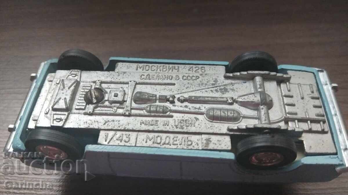Livrarea Moskvich 426 URSS 1/43 Livrarea Moskvich 426 URSS 1/43