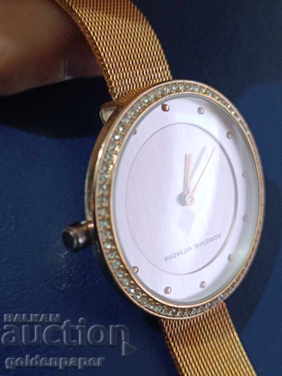 Аукцион Раз-ба №67  Работещ Дамски часовник Adriane Vittadini