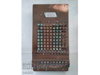 Американска сметачна машина Comptometer