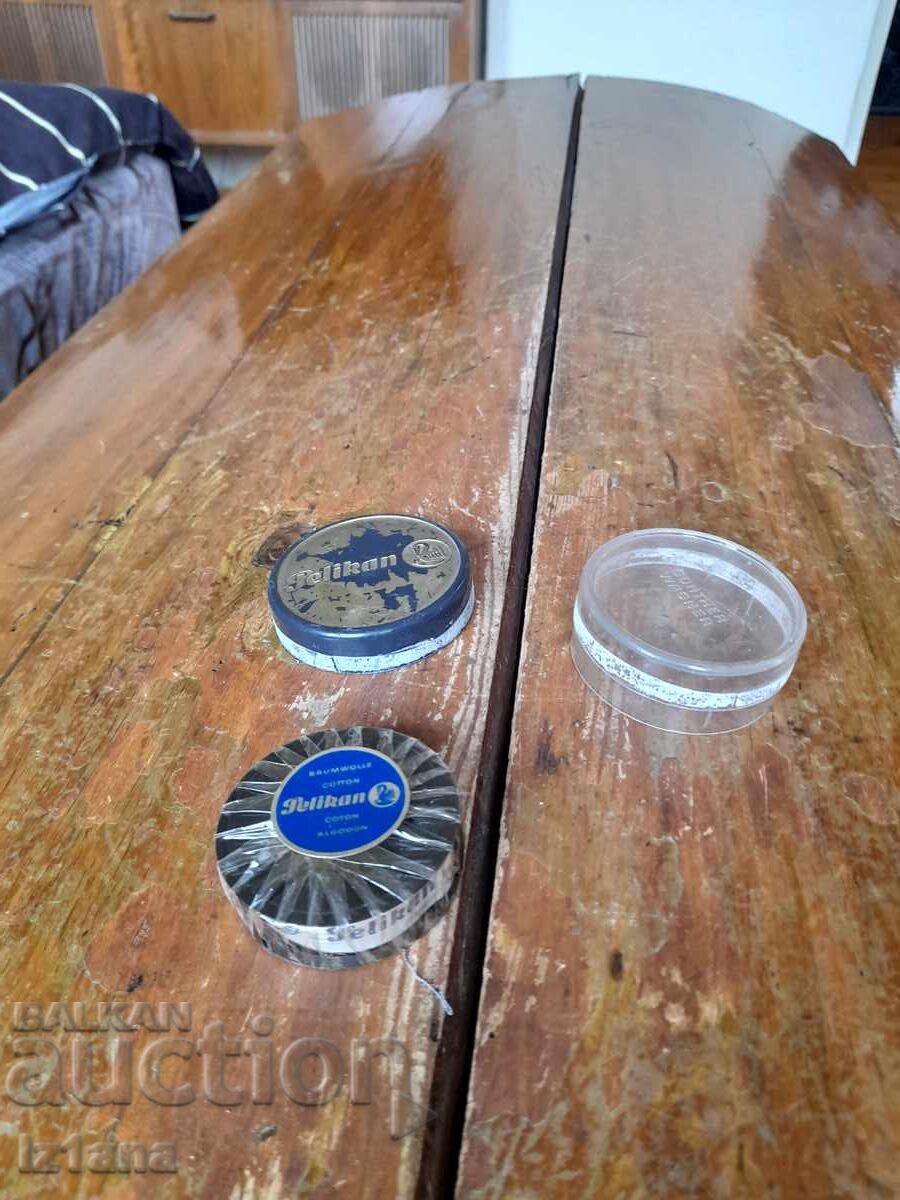Παλιά κορδέλα γραφομηχανής Pelikan με τιμή € 16.00 | 31.29 BGN