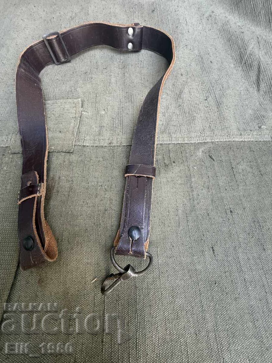 Curea din piele pentru AK-47 cu preț € 12.50 | 24.45 BGN