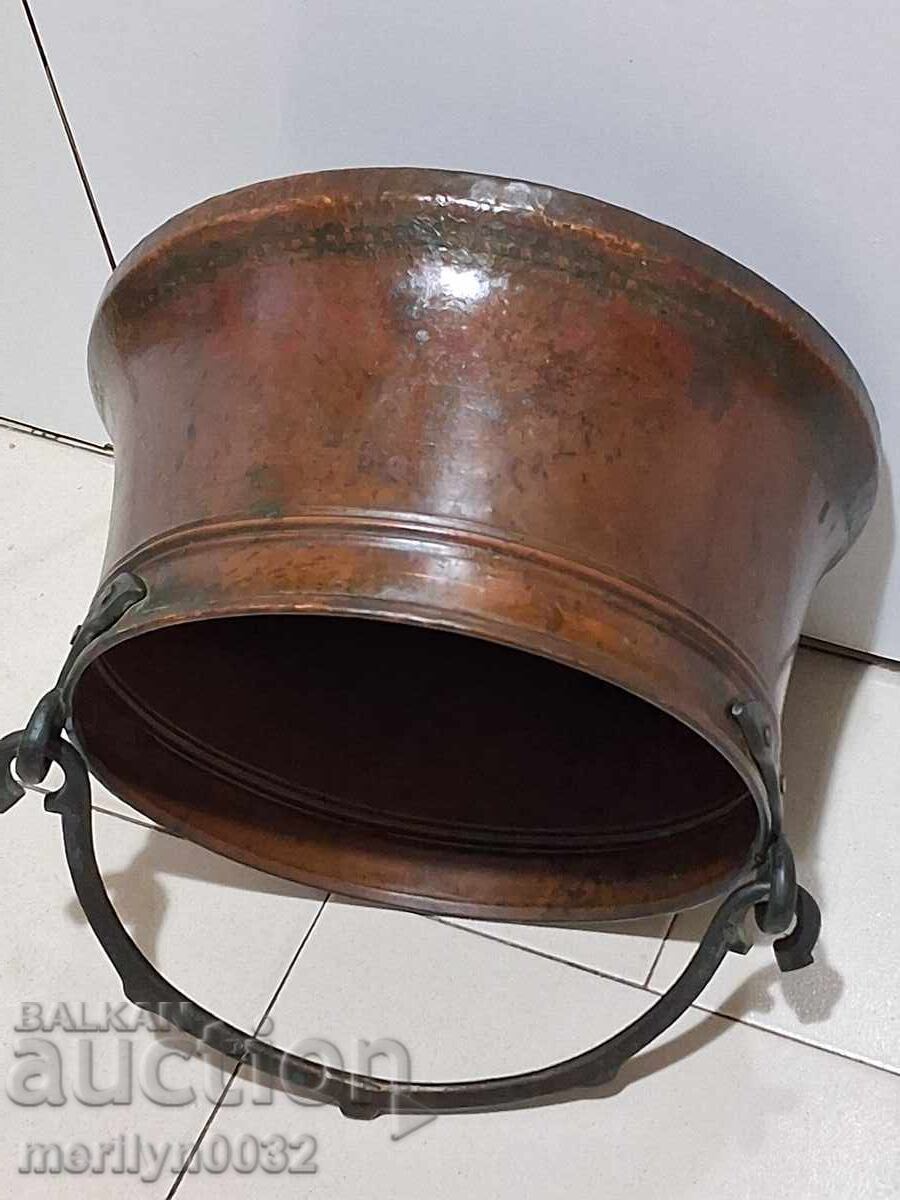 Livrarea Cazan vechi, vas din cupru, căldare din aramă