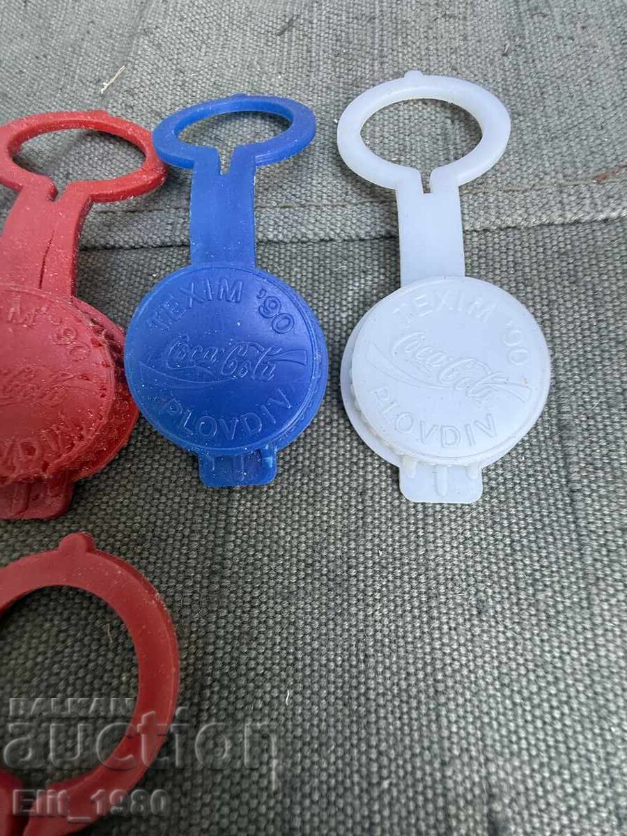 Capace Coca-Cola din perioada socialistă, descoperire de top cu preț € 12.50 | 24.45 BGN