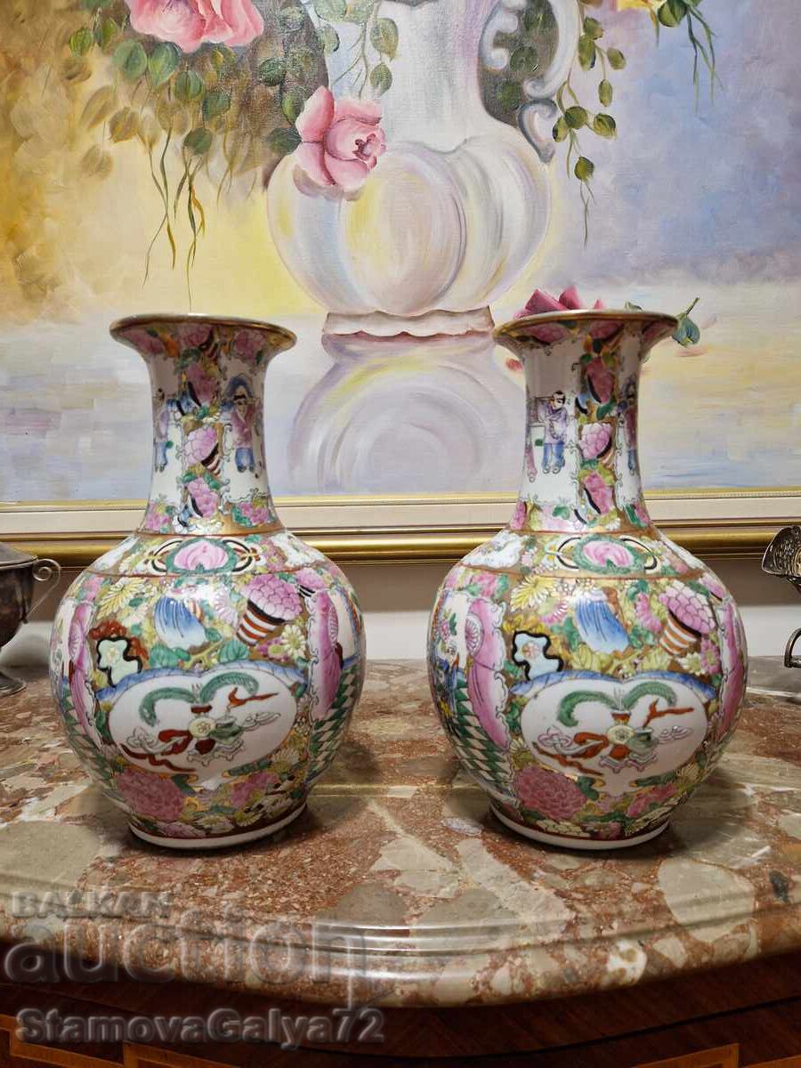 Pereche de vaze superbe din porțelan chinezesc Satsuma cu preț € 119.00 | 232.74 BGN