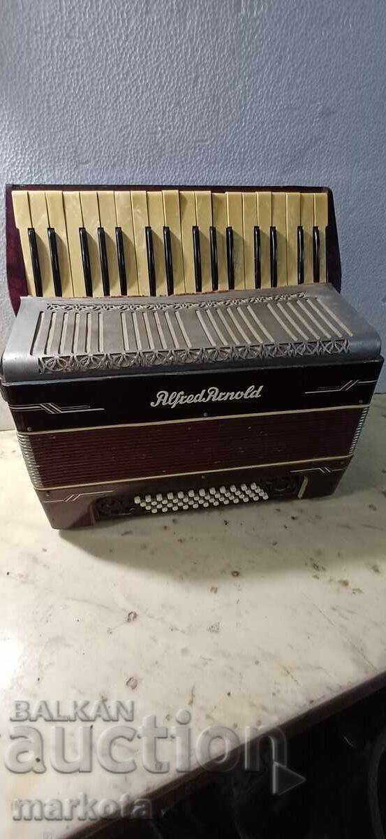 Licitație Acordeon german rar - „Alfred Arnold” - 48 bași - B.Z.C