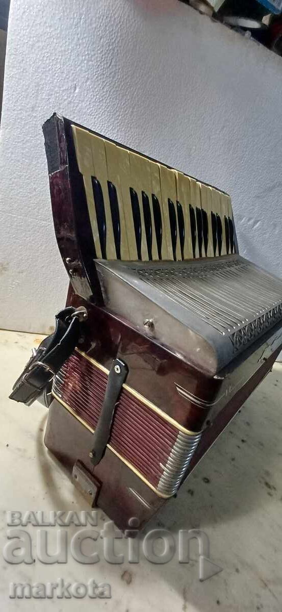 Livrarea Acordeon german rar - „Alfred Arnold” - 48 bași - B.Z.C