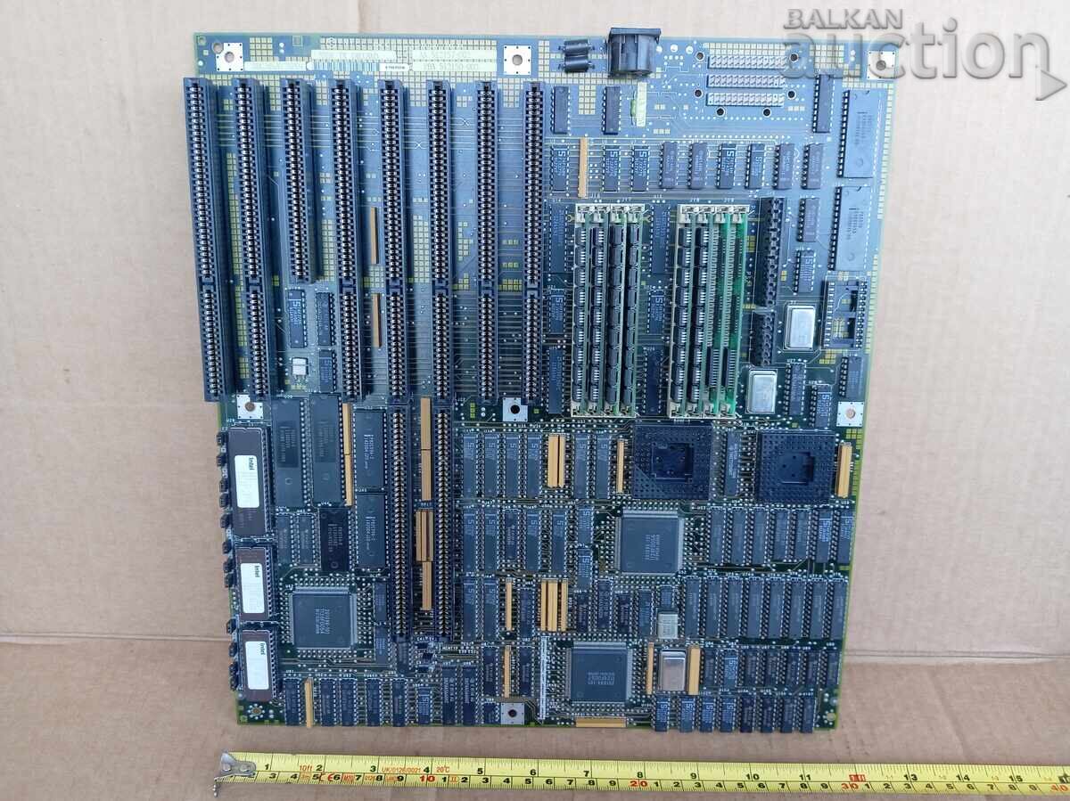 INTEL  старинна платка дъно на компютър 80те RAM