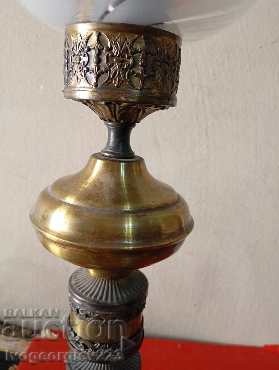 Licitație lampă de masă art deco