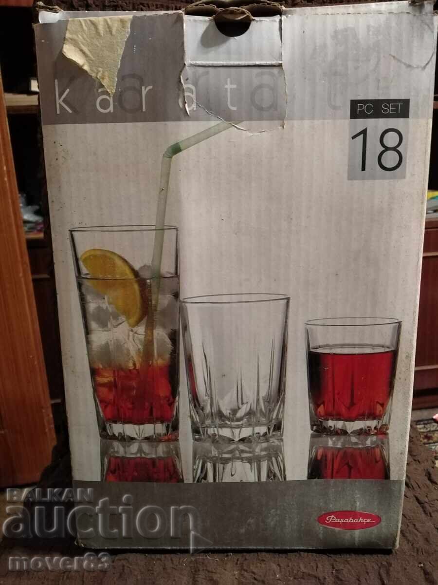 Γυάλινα ποτήρια. Σετ 18 τεμαχίων
