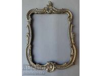 Ramă din bronz veche de peste 100 de ani