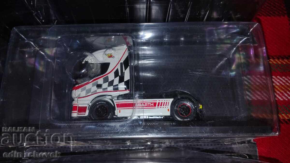 Machetă 1/43 Hachette/IXO Iveco Stralis Hi-Way Truck (2016) "Abarth"