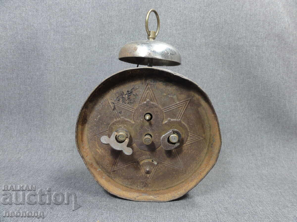 Livrarea CEAS DEȘTEPTĂTOR MECANIC RETRO VINTAGE JUNGHANS ȘUMEN