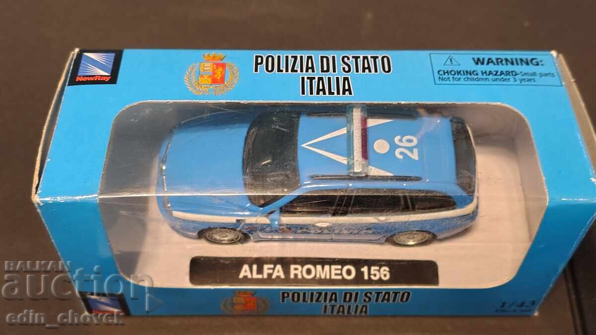 1/43 New Ray Alfa Romeo 156 poliția italiană