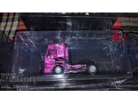 1/43 Hachette/IXO MAN TGX (2014) - Woman Trucker pink