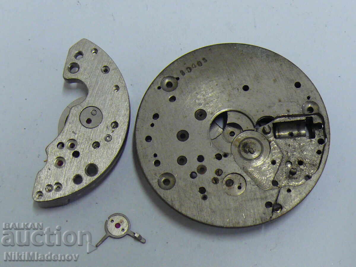Auction  Old Soviet pocket movement