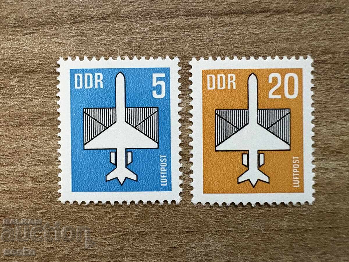 RDG - Poștă aeriană - Avion și plic (1983) MNH
