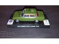 1/43 Alfa Romeo Giulia Super 1970 Carabinieri Poliție Italiană