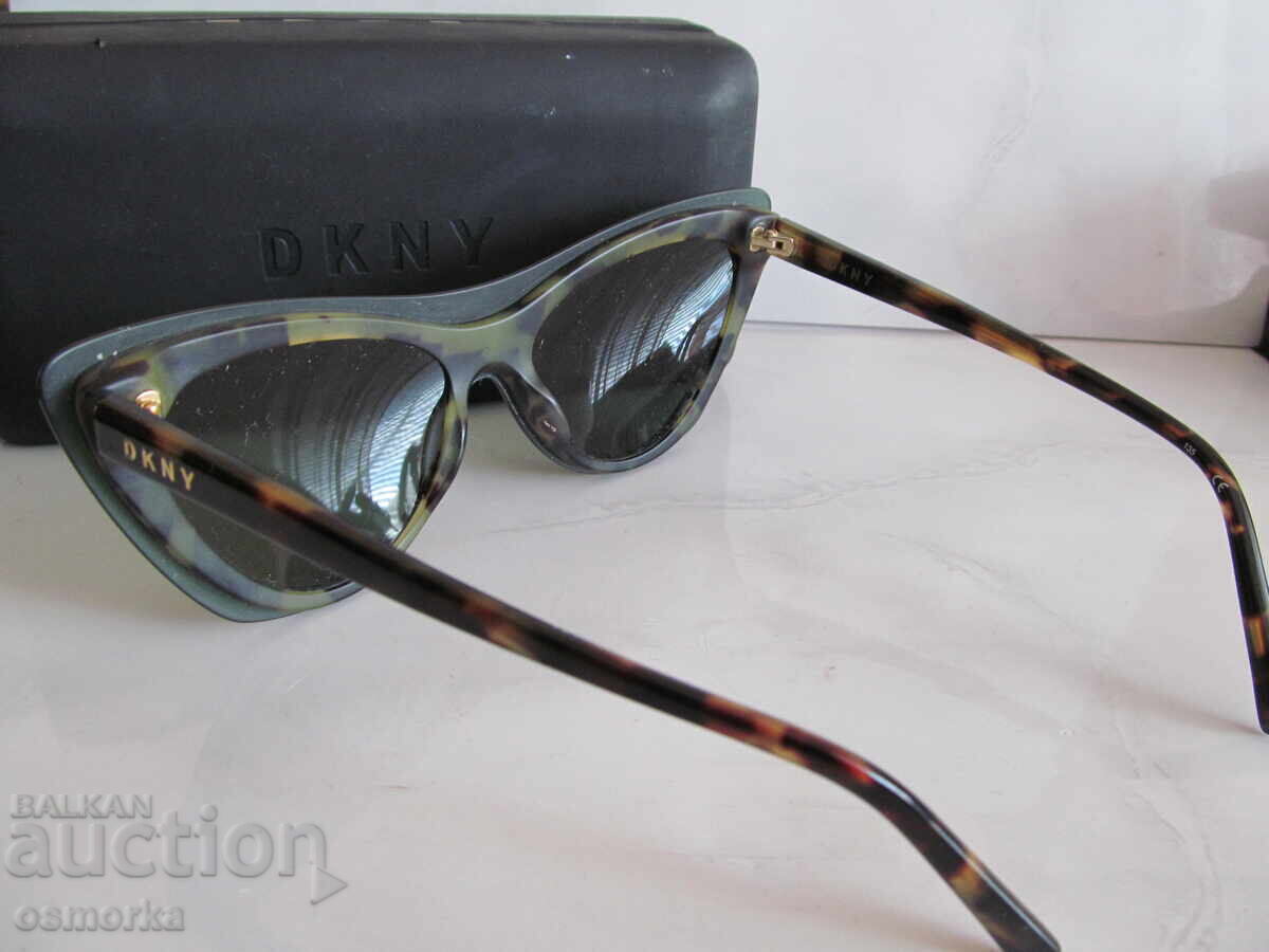 Livrarea Ochelari de soare DKNY moderni de damă de marcă modă stil cochetă