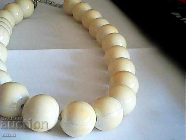 Colier vechi și brățară cu preț € 8.00 | 15.65 BGN