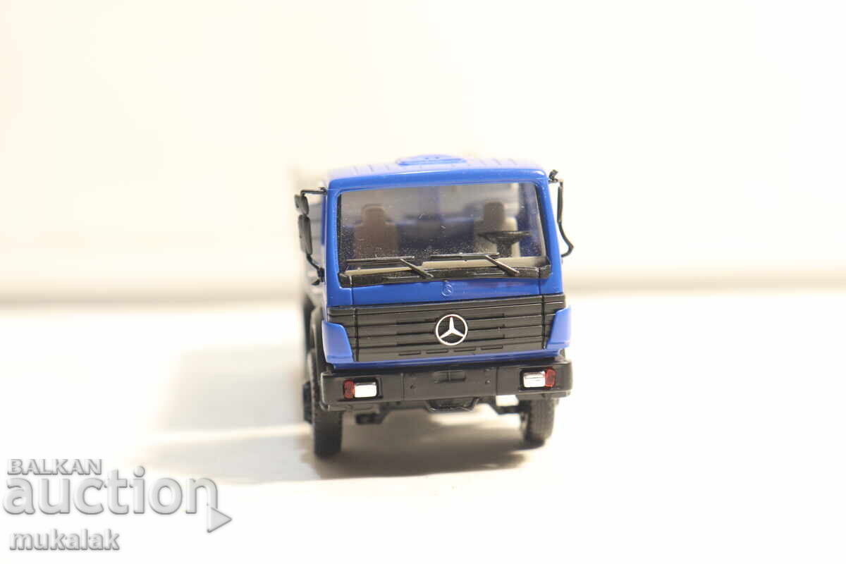 Auction  HERPA HO 1/87 MERCEDES DUMP TRUCK MODEL TOY