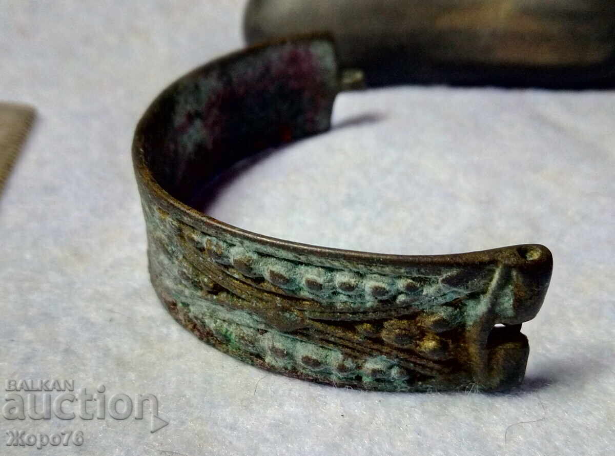 18-19 Век Половинка от Моминска Сачанена ВЪЗРОЖДЕНСКА ГРИВНА с цена € 11.00 | 21.51 лв.