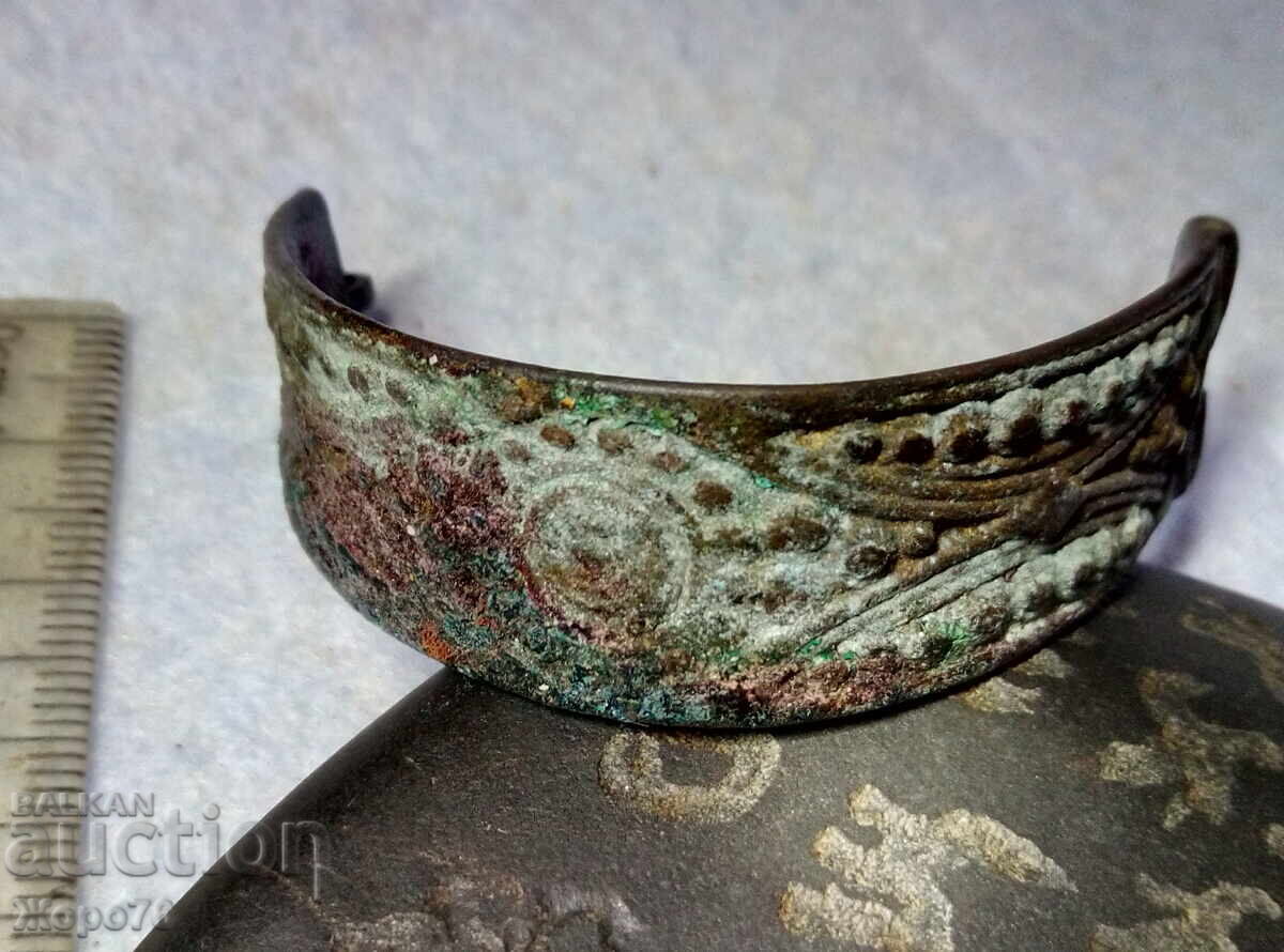 18-19 Век Половинка от Моминска Сачанена ВЪЗРОЖДЕНСКА ГРИВНА