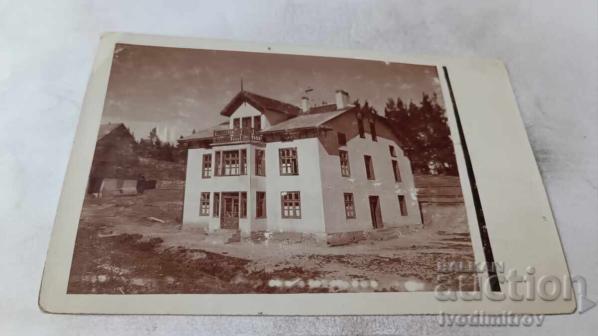 Casă unifamilială nouă cu două etaje în Chamkoria Casă unifamilială nouă cu două etaje în Chamkoria