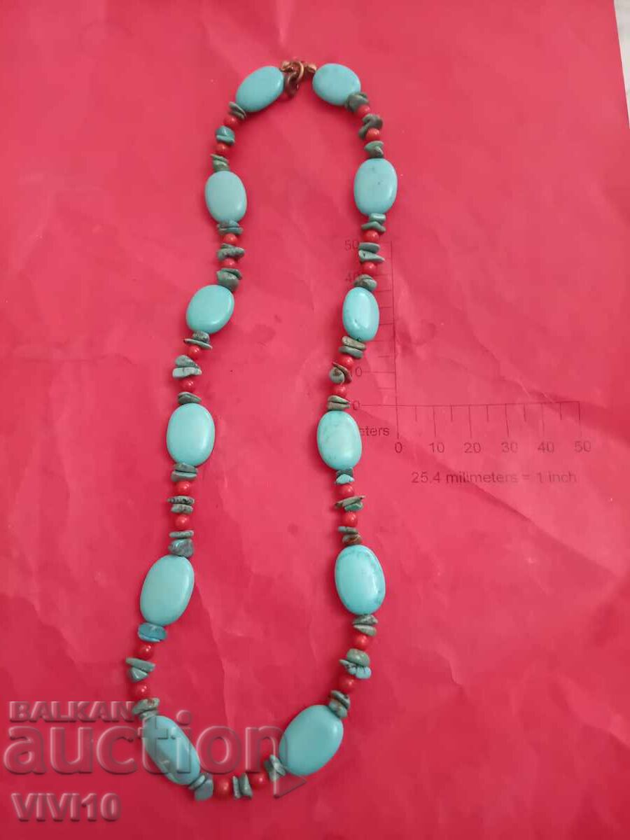 Colier vechi cu turcoaz cu preț € 20.00 | 39.12 BGN