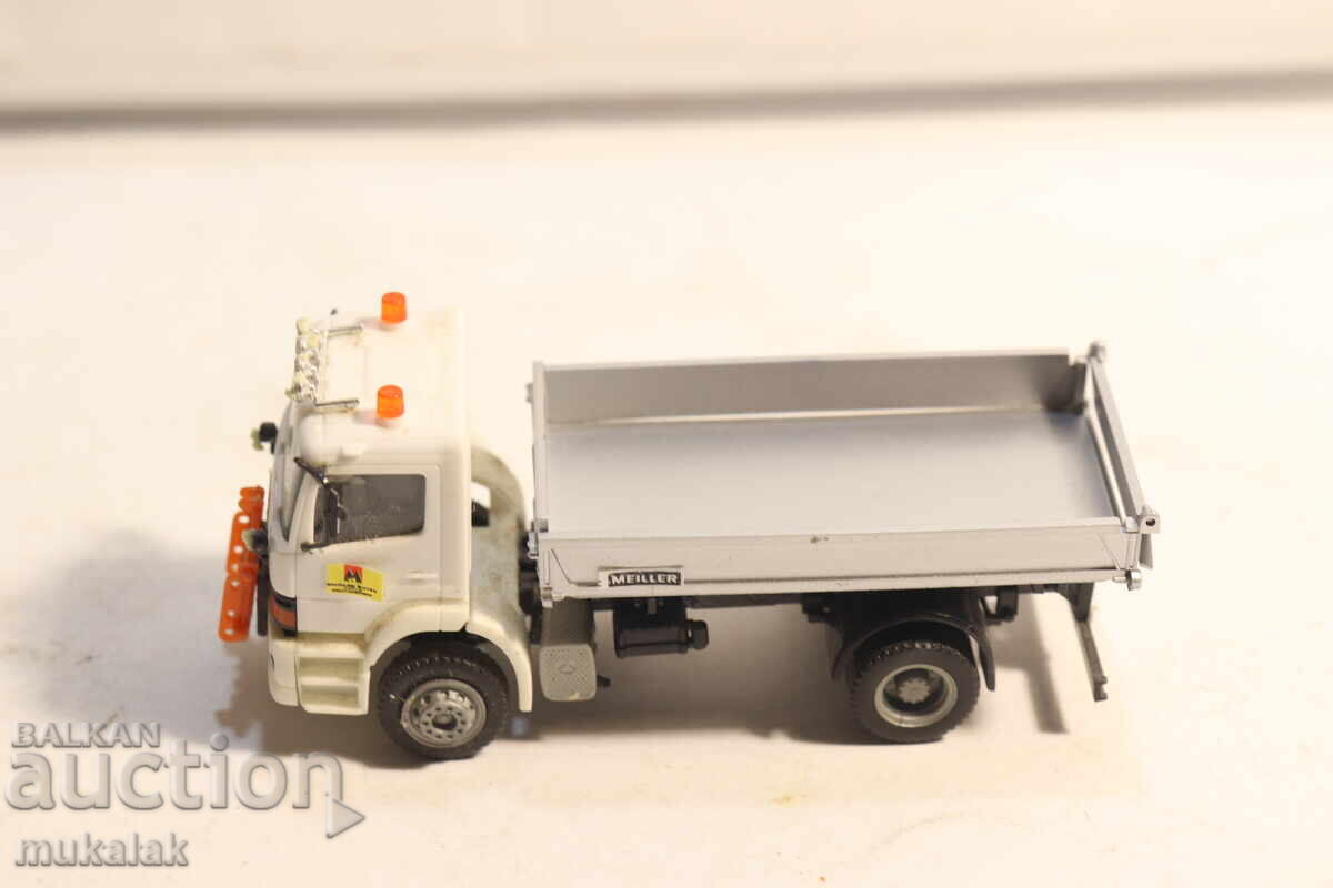 HERPA H0 1/87 MERCEDES ATEGO CAMION BASCULANTĂ MODEL cu preț € 9.00 | 17.60 BGN