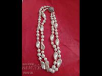 Αρχαίο κολιέ με φυσικά μαργαριτάρια