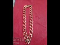 Αρχαίο κολιέ με σμάλτο