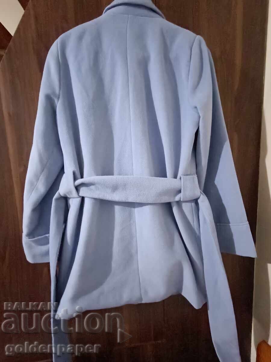 Palton bleu mărimea S cu preț € 1.00 | 1.96 BGN