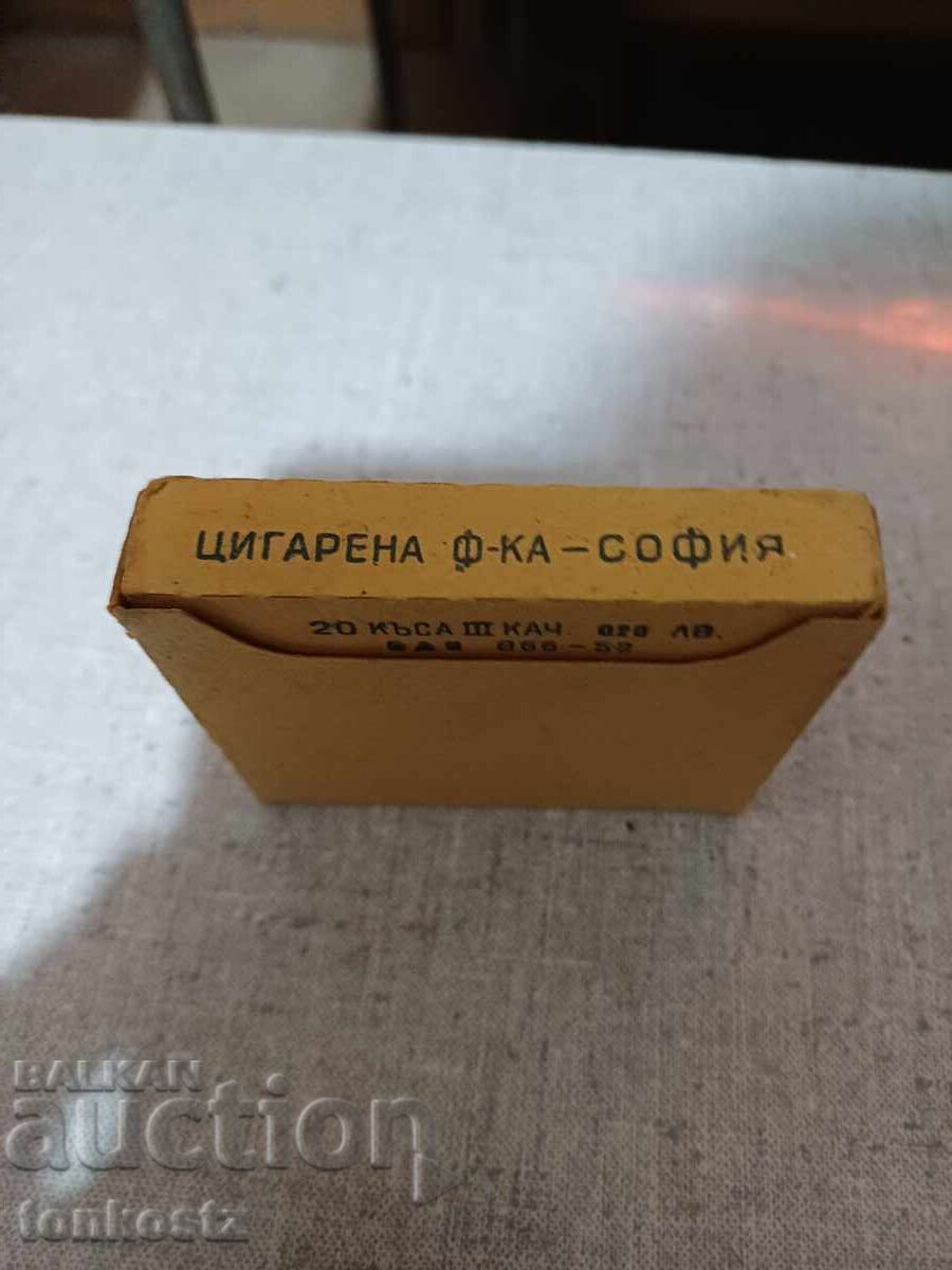 Țigări UDARNIK nedeschise cu preț € 15.00 | 29.34 BGN