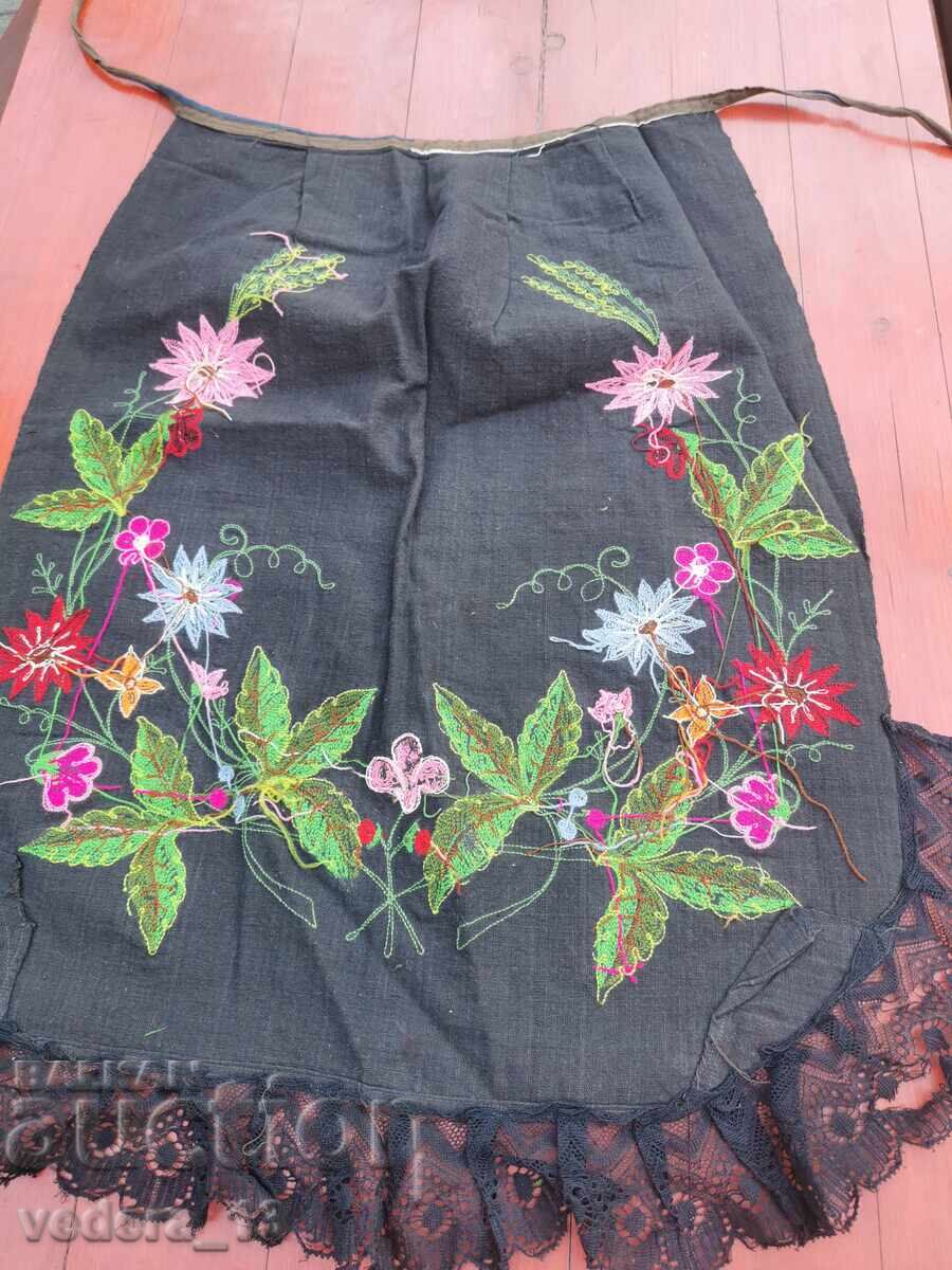Livrarea COSTUME-ȘORȚUL POPOLAR