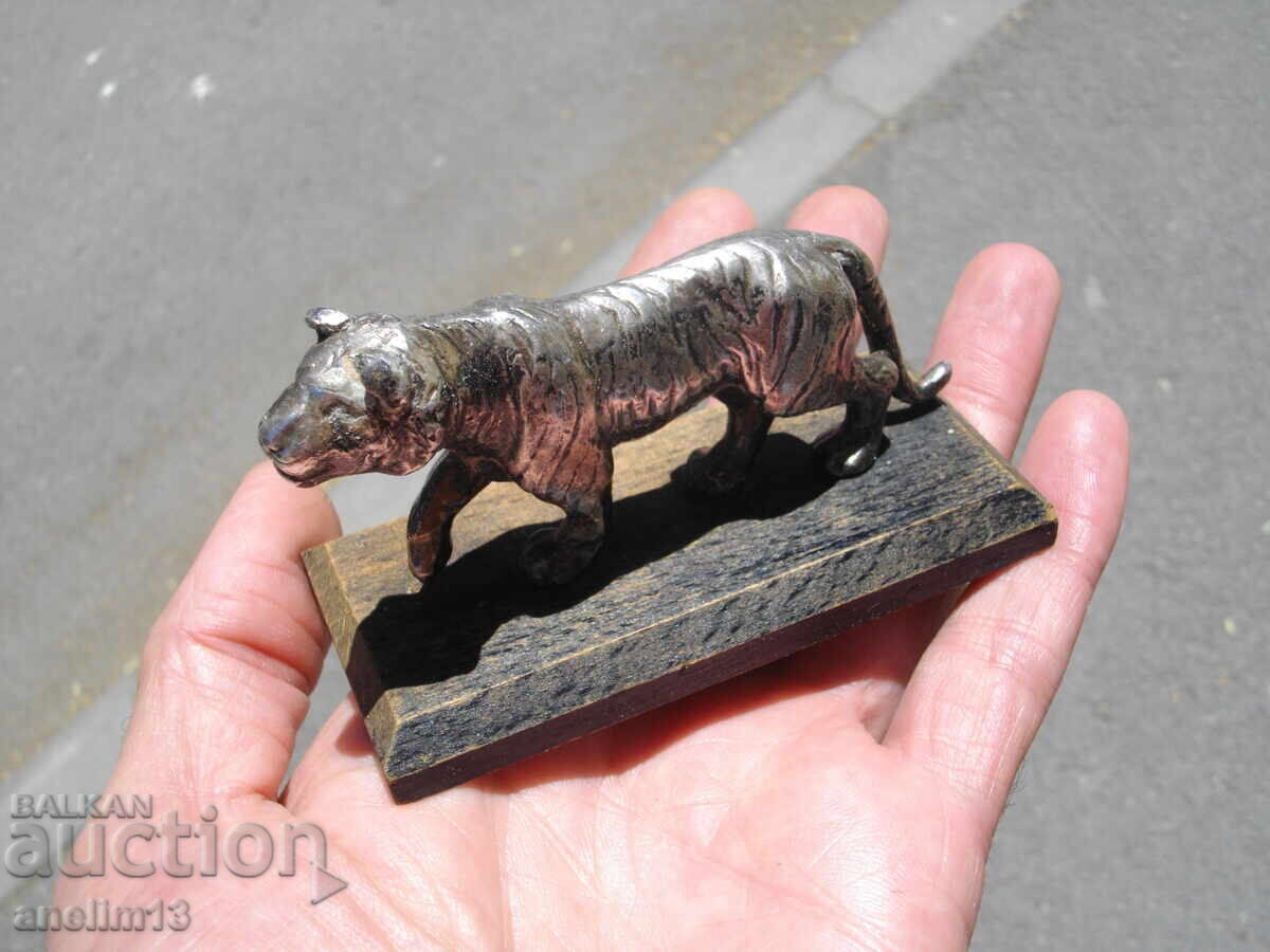 Δημοπρασία ΠΑΛΑΙΟ ΜΕΤΑΛΛΙΚΟ ΑΣΗΜΕΝΙΟ ΦΙΓΟΥΡΑ ΑΓΑΛΜΑΤΙΔΙΟ ΤΙΓΡΗ