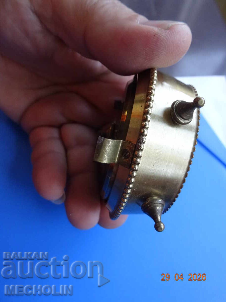 CEAS DE MASĂ DE COLECȚIE JAZ - 7