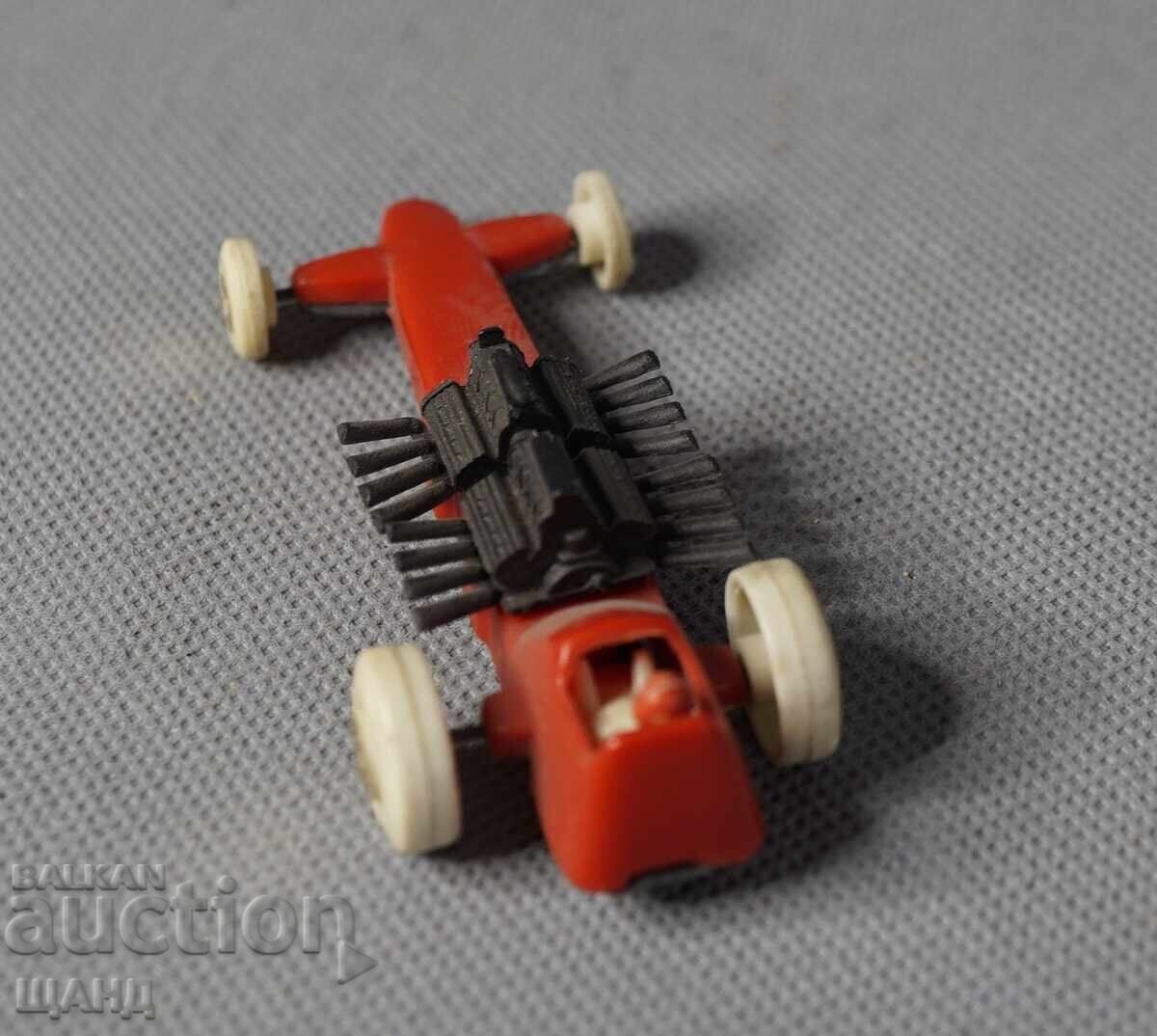 Δημοπρασία Παλιό πλαστικό παιχνίδι Estetyka dragster - Πολωνία