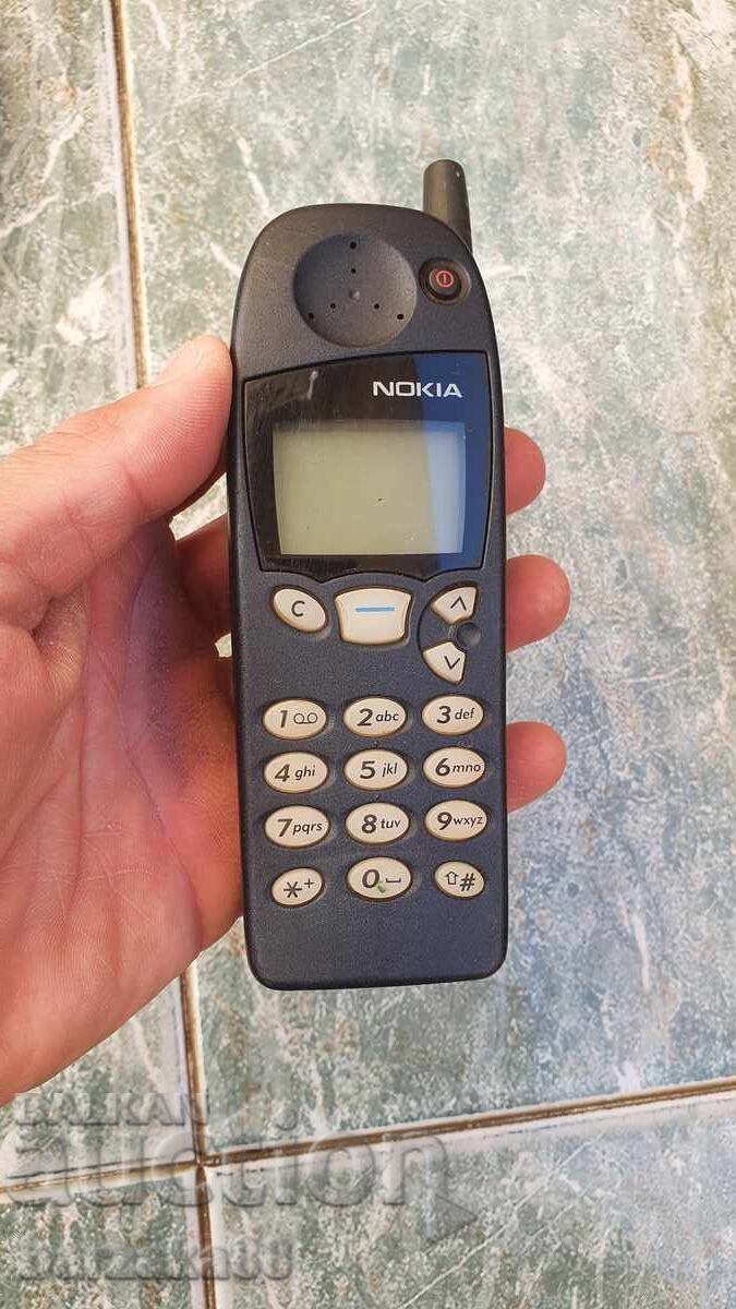 Παράδοση Παλιό τηλέφωνο Nokia και 3 τεμάχια Siemens