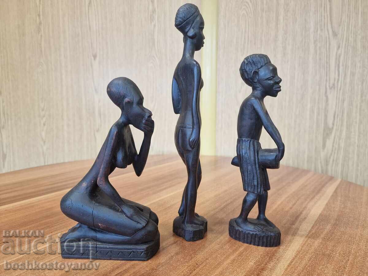 Lot statuete africane cu preț € 30.00 | 58.68 BGN