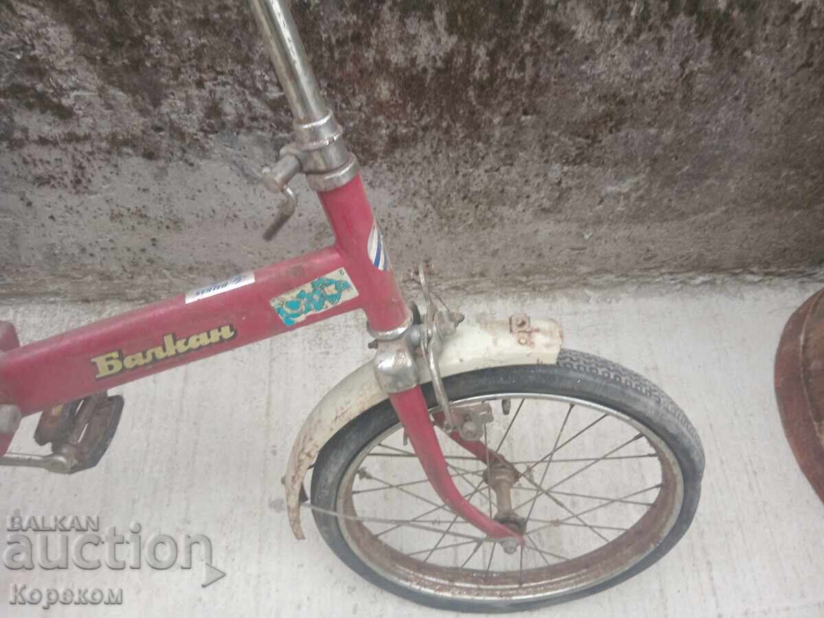 Livrarea Bicicletă Balkan