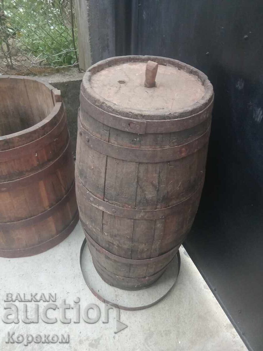 Căldare și butoi Căldare și butoi