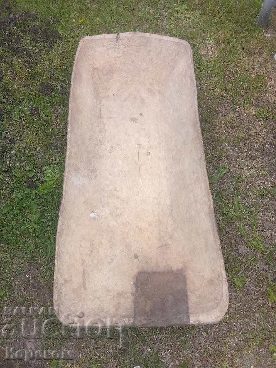 Jgheab de lemn cu preț € 15.00 | 29.34 BGN